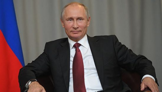 Президент РФ Владимир Путин пригласил французский бизнес принять участие в реализации нацпроектов