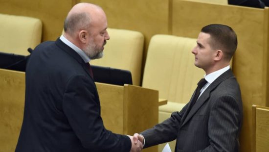 Депутаты не изменяют своей полезности